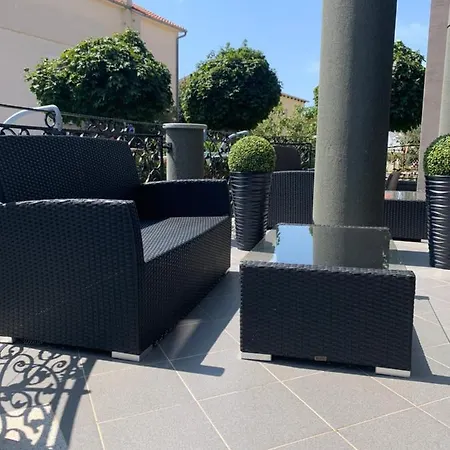 La Perla Lägenhet Vodice Exteriör bild