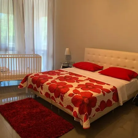 La Perla Lägenhet Vodice Exteriör bild